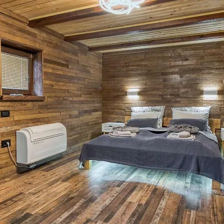Hotel apartamentowy Ribarski Konaci