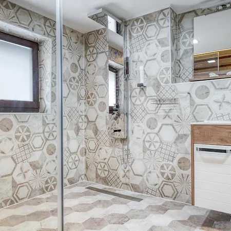 Hotel apartamentowy Ribarski Konaci *