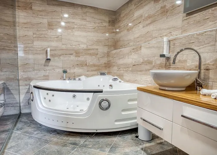 Ribarski Konaci Aparthotel 4*